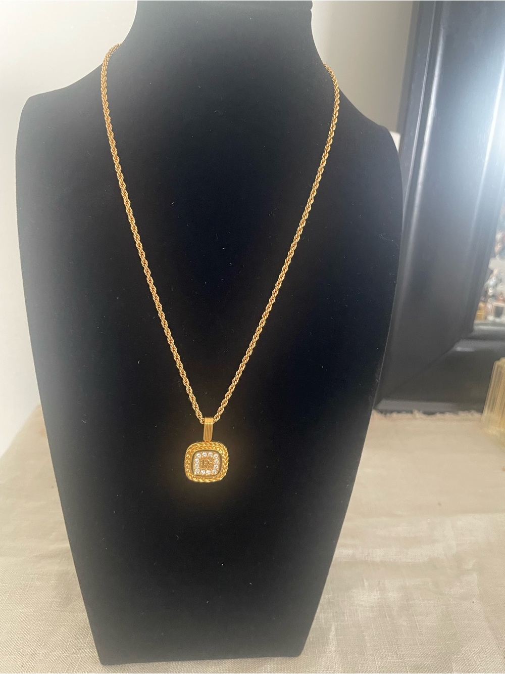Christian Dior pendant necklace